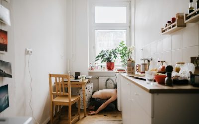 Mosogatógép aljából folyik a víz: Mit tehetsz?